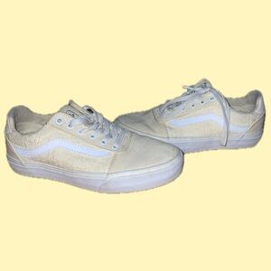 Yellow & white deluxe comfort vans size 7.5 womens